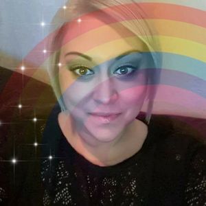 Meet your Posher, Yara